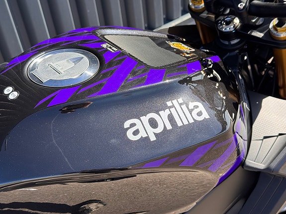 Aprilia Tuono 1100 Factory Indigo shakedown 6 of 6