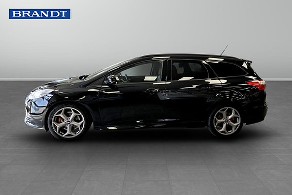 Ford Focus 5 of 18