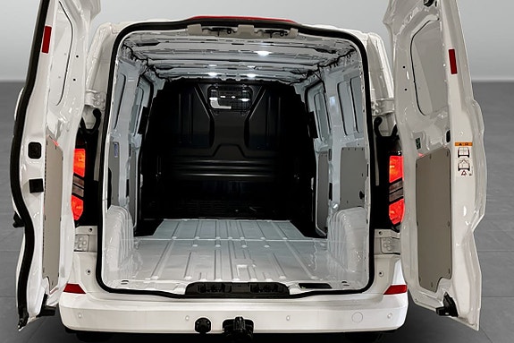 Ford Transit Custom 7 of 7