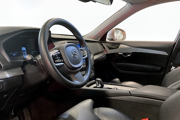 Volvo XC90 12 of 19