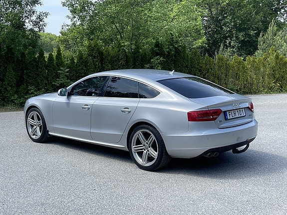 Audi A5 4 of 17