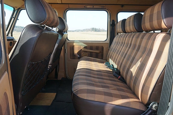 Mercedes-Benz 280 8 of 9