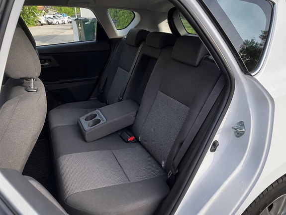 Toyota Auris 15 of 18