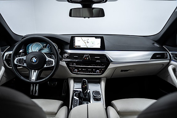 BMW 530e 26 of 27