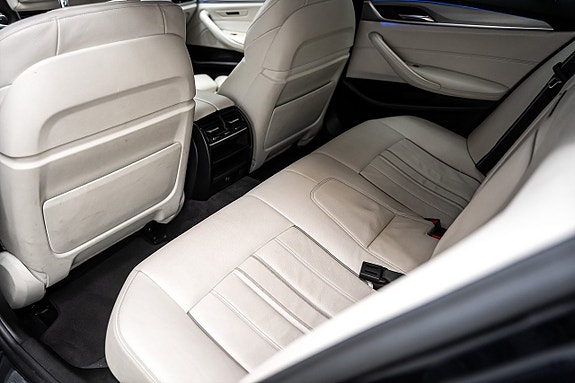 BMW 530e 25 of 27