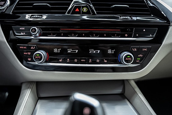 BMW 530e 19 of 27