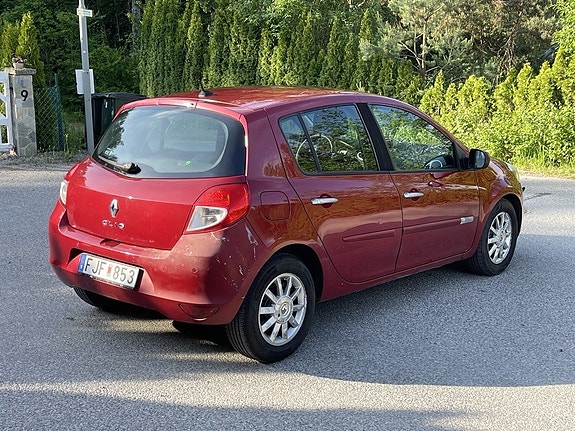 Renault Clio 3 of 5