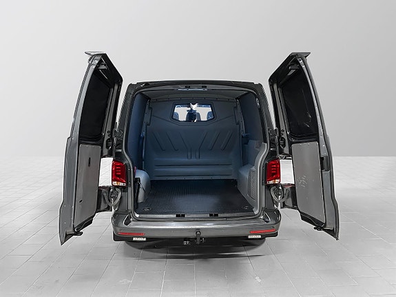 Volkswagen Transporter 14 of 14