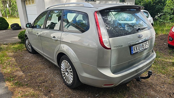 Ford Focus 5 of 5
