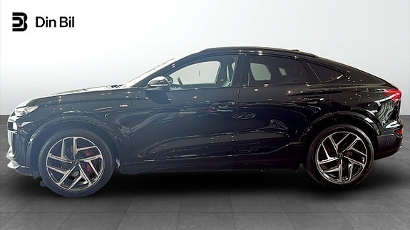 Audi Q6 e-tron 2 of 5