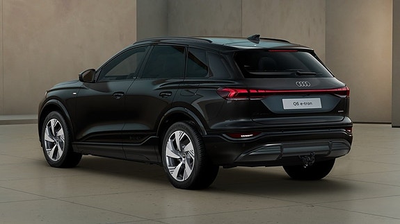 Audi Q6 e-tron 5 of 5