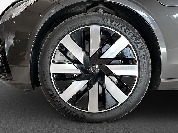 Volvo V90 10 of 15