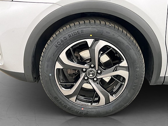 DS DS 7 Crossback 23 of 26