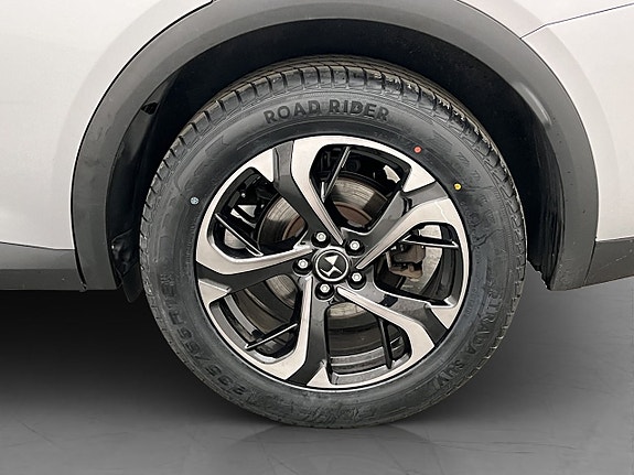DS DS 7 Crossback 24 of 26
