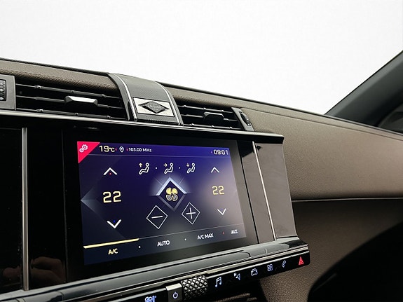 DS DS 7 Crossback 13 of 26