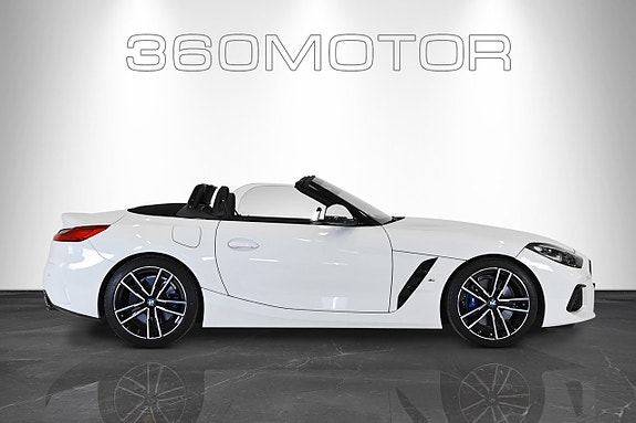 BMW Z4 2 of 5