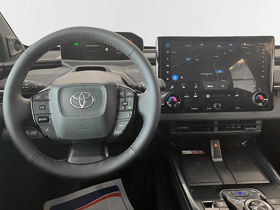 Toyota C-HR+ 8 of 11