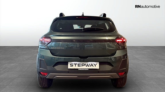Dacia Sandero Stepway 4 of 5