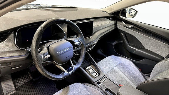 Skoda Octavia 7 of 12