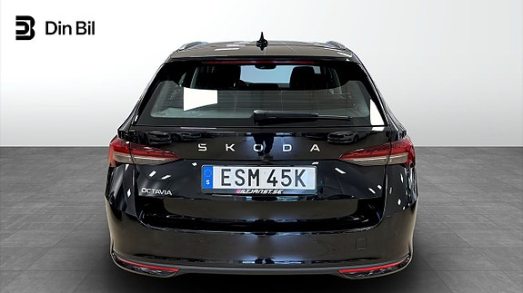 Skoda Octavia 5 of 5