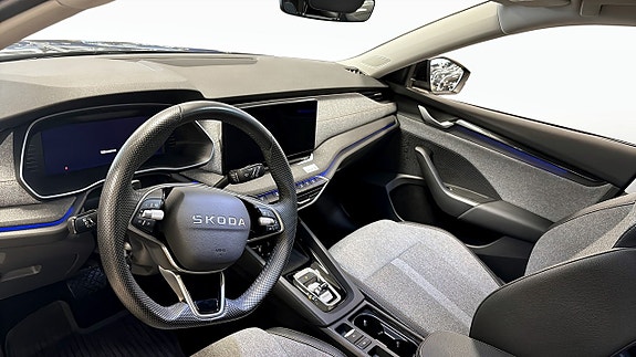 Skoda Octavia 7 of 12