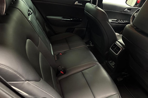 Kia Sportage 11 of 22