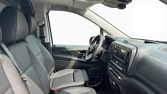 Mercedes-Benz Vito 114 3 of 5