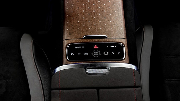 Mercedes-Benz EQS53 22 of 24