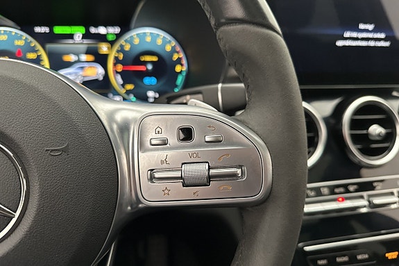 Mercedes-Benz C300 13 of 28