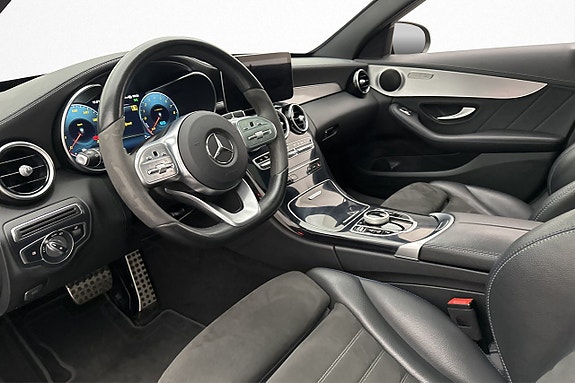 Mercedes-Benz C300 8 of 28