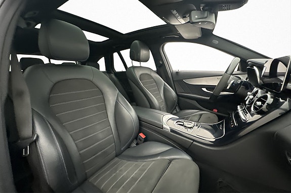 Mercedes-Benz C300 21 of 28