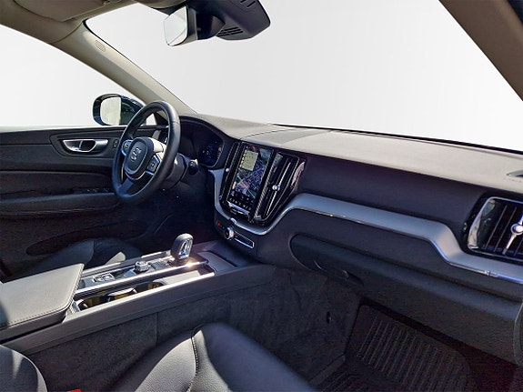 Volvo XC60 5 of 14