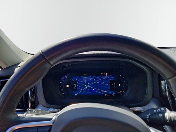 Volvo XC60 12 of 14