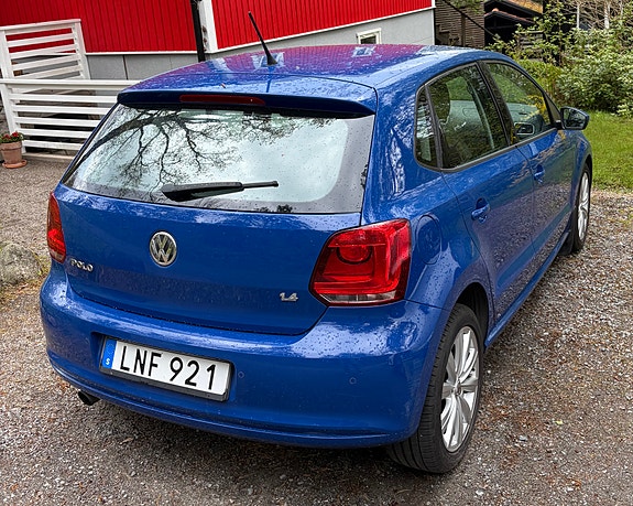 Volkswagen Polo 3 of 5