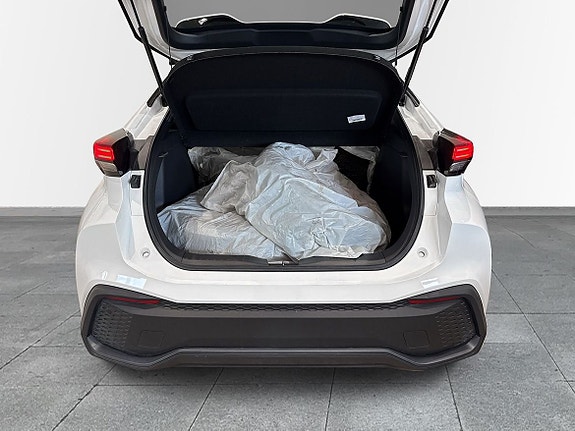 Toyota C-HR 11 of 11