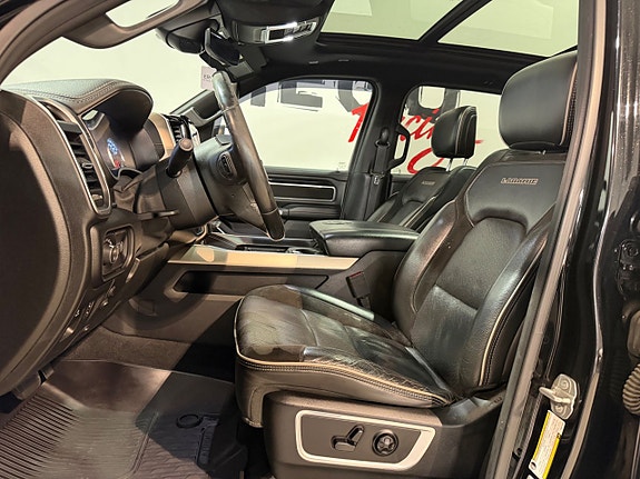 Dodge RAM 10 of 18