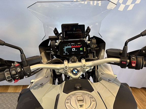BMW R1250GS Adventure 15 of 15