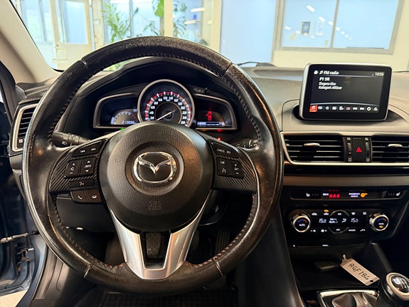 Mazda 3 10 of 16