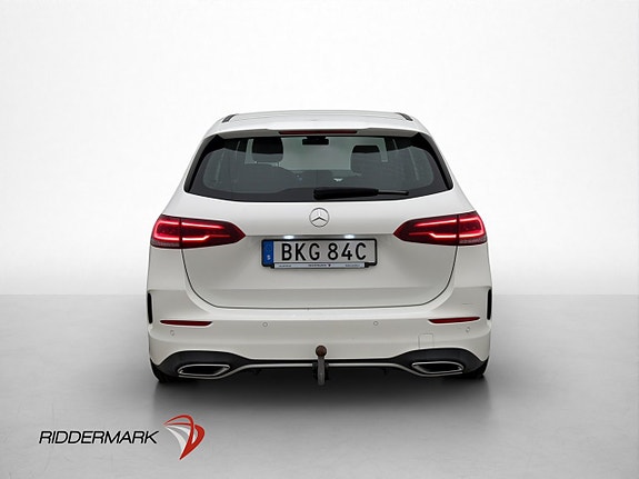 Mercedes-Benz B180 6 of 30