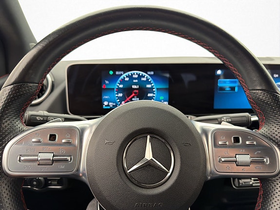 Mercedes-Benz B180 19 of 30