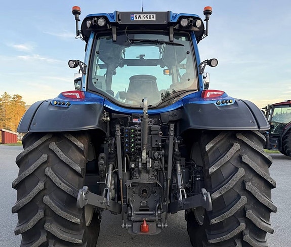 Valtra N174 Versu 4 of 5