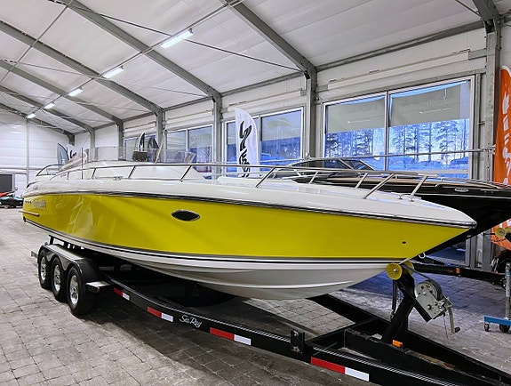 Hydrolift F-29 Hi-Perfomance | Volvo Penta 8.1 GXI | DPX-A 2 of 5