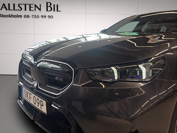 BMW M5 26 of 28