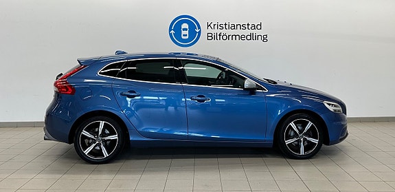 Volvo V40 3 of 12