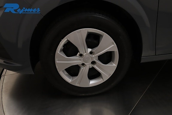 Dacia Sandero 17 of 27