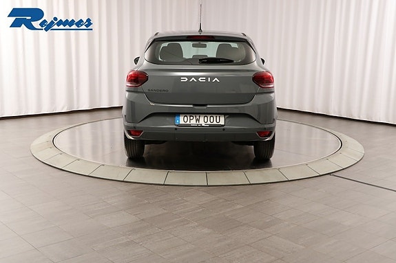 Dacia Sandero 21 of 27