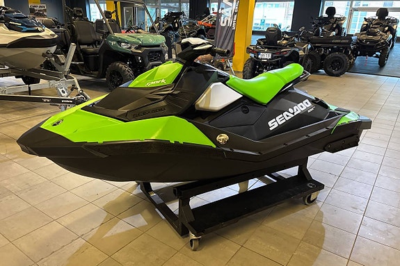 Sea-Doo Spark 90 2up/-17/ 71 timmar/ Nyservad