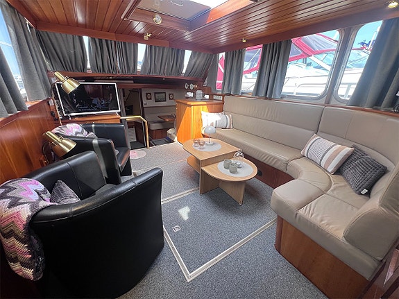 Hemmes Cruiser 12.7 10 of 12