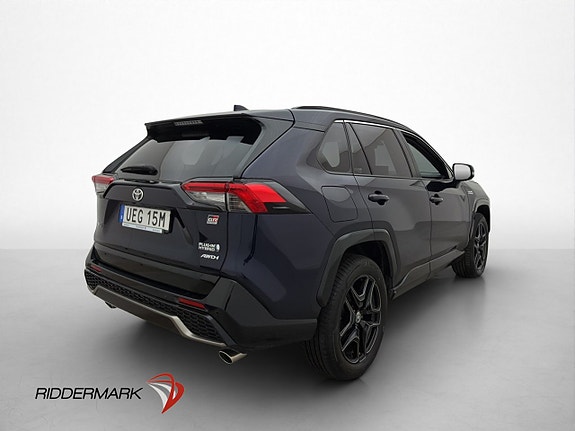 Toyota RAV4 Plug-in Hybrid 5 of 5
