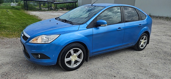 Ford Focus 3 of 5